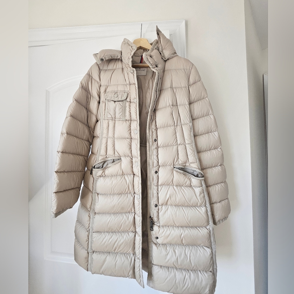 Moncler Moncler Light Beige Puffer Jacket